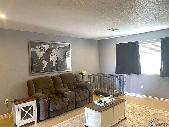 3rd image of 3828 S Desert Air Blvd