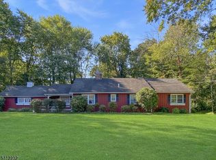 41 Randolph Ave, Randolph, NJ 07869