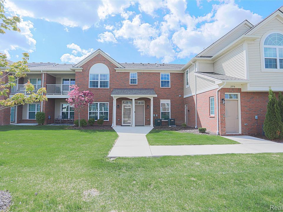 1st image of 21984 Andover Dr