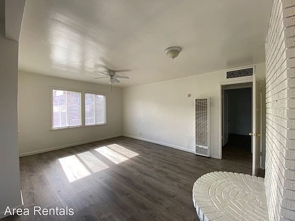 4th image of 1001 Flora St