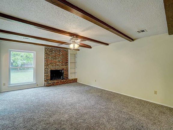 5th image of 1605 NW 80th St