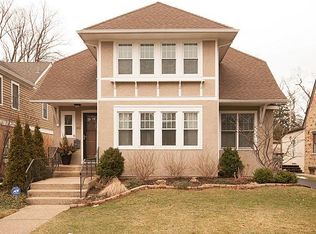 813 Courtland Ave, Park Ridge, IL 60068