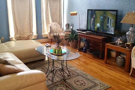 2nd image of 4466 Spain St