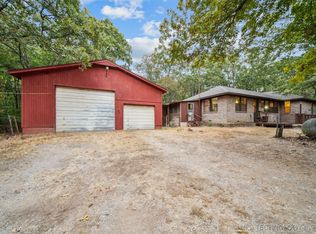 17447 E 380th Rd, Claremore, OK 74017