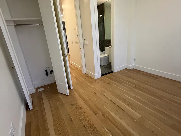 50 Grace St #4 — Photo 7