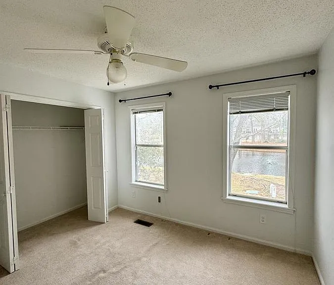 1722 Saint Charles Pl — Photo 16