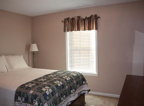 4th image of 6741 Beaumont Cir
