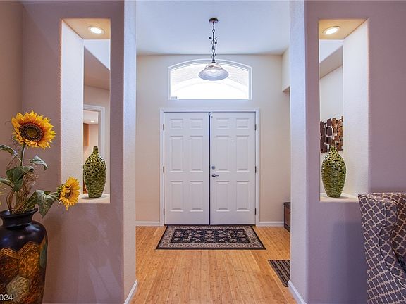 5th image of 7558 Stetson Bluff Ave