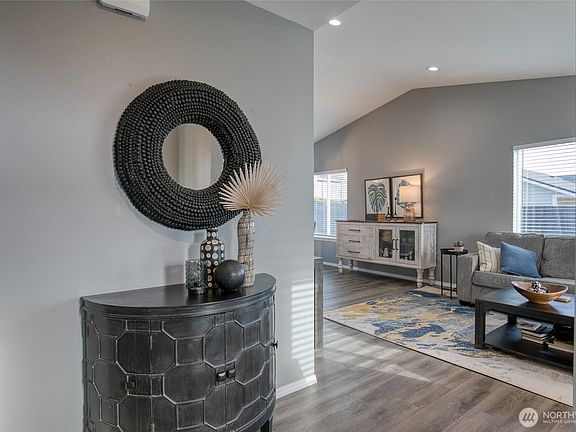 2nd image of 100 Meadow Loop