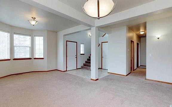3rd image of 3705 Hazelwood Dr