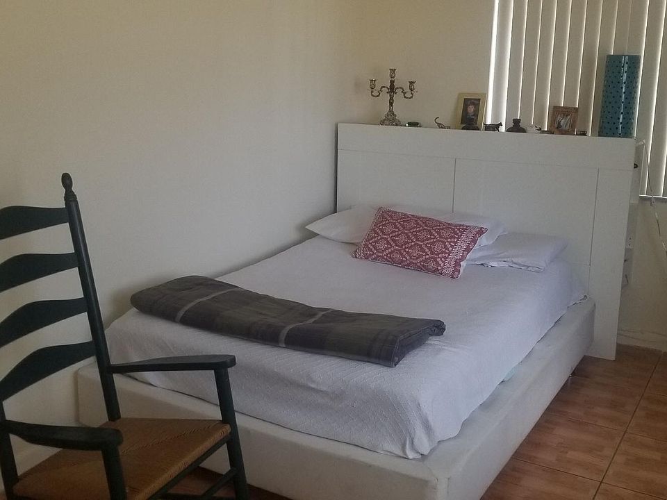 2nd image of 2771 SW 31st Ave