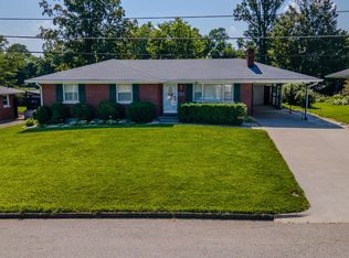 217 Stratford Dr, Richmond, KY 40475
