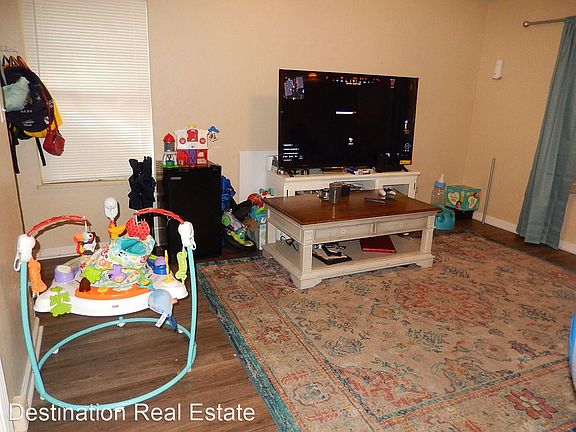 4th image of 6097 Greenon Ln