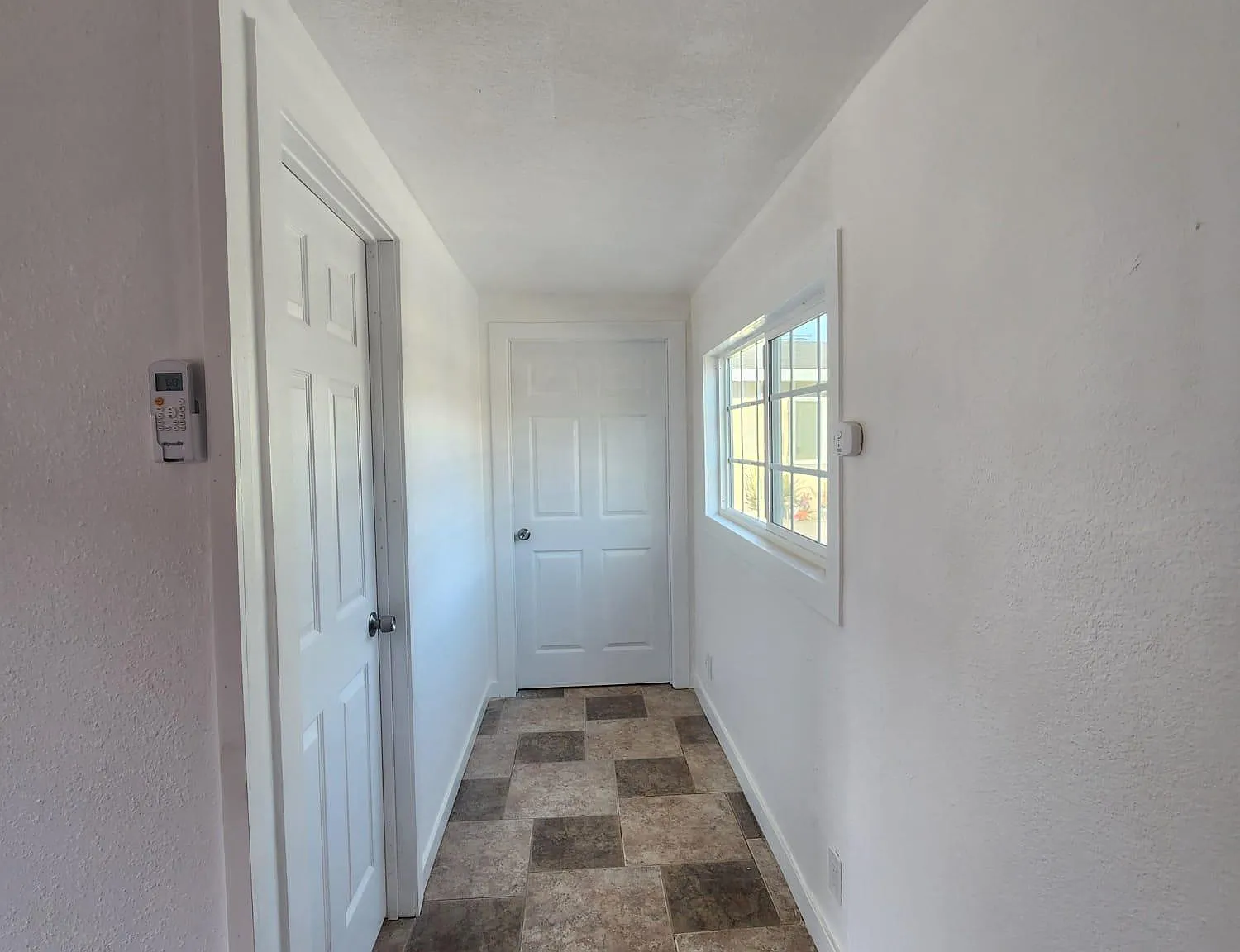2 bed, 744 sqft, $2,199 — Photo 4