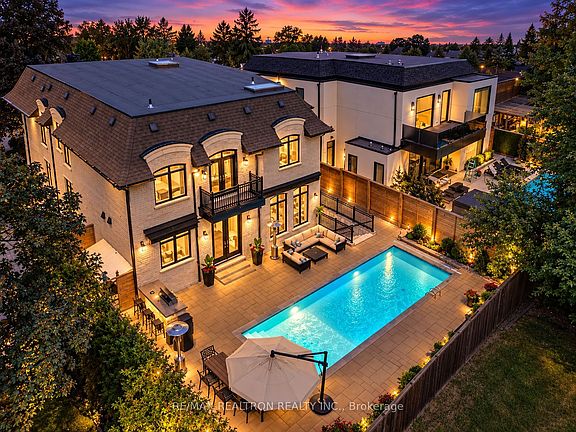 3rd image of 25 Portree Cres