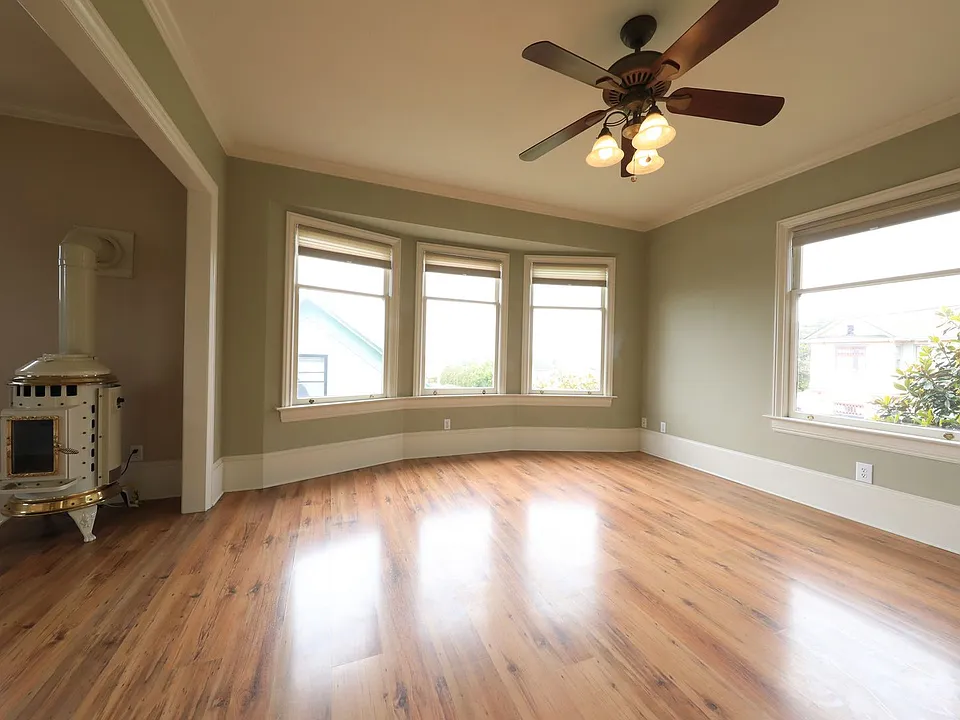 14 W Cedar St