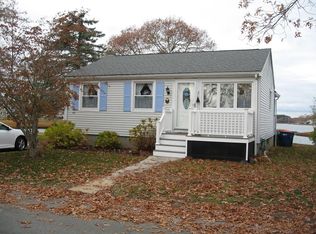 10 Algelo Ave, Wareham, MA 02571