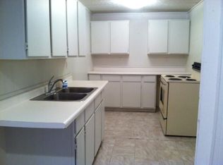 569 Diekema Ave APT 1, Holland, MI 49423