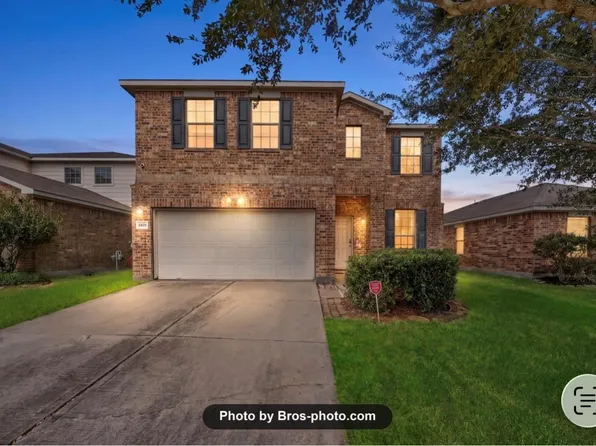 5822 Water Violet Ln, Richmond, TX 77407