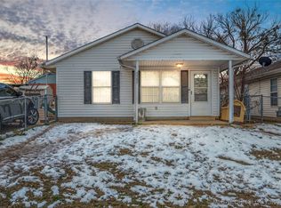 1142 E Perkins Ave, Sapulpa, OK 74066