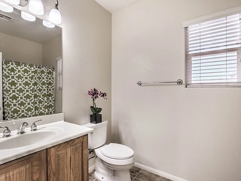 10517 Howling Coyote Ave — Photo 24