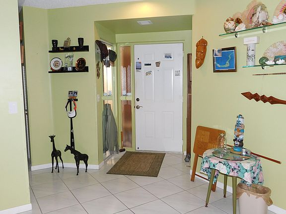 3rd image of 5250 Europa Dr APT A