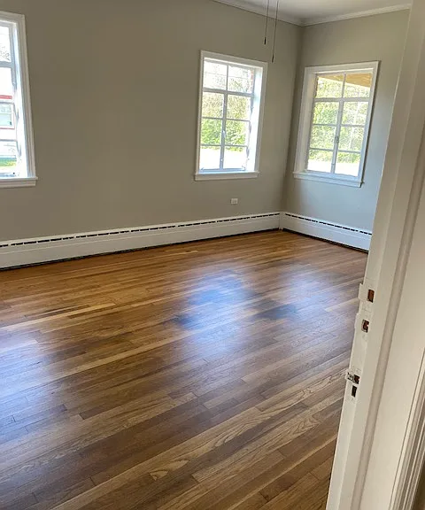 411 Durden St — Photo 4