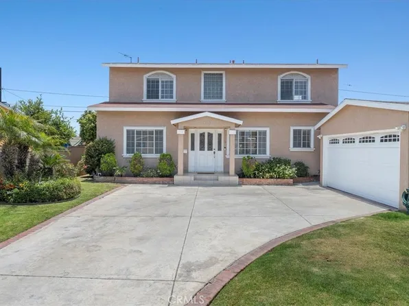 138 E 234th Pl, Carson, CA 90745