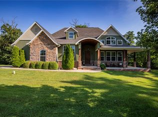 12712 Huber Rd, Bentonville, AR 72713