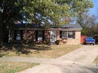 935 Valley Farm Dr, Lexington, KY 40511