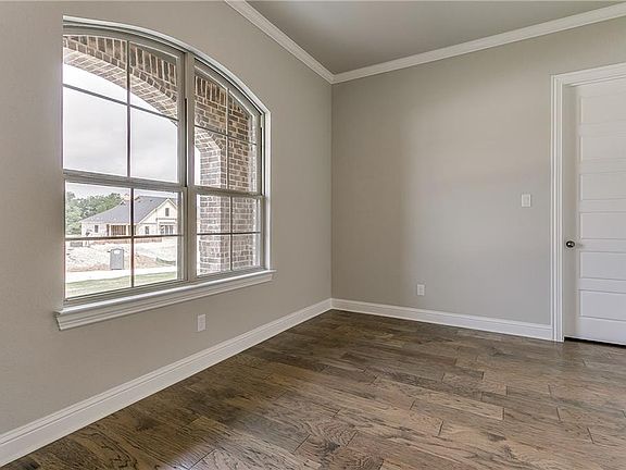 3rd image of 2740 Creek Crossing Ln