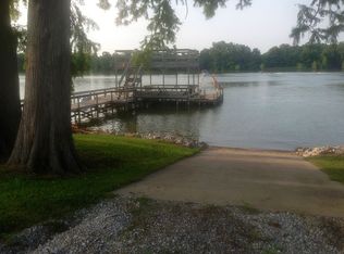 1104 Fisherman Dr, Ferriday, LA 71334