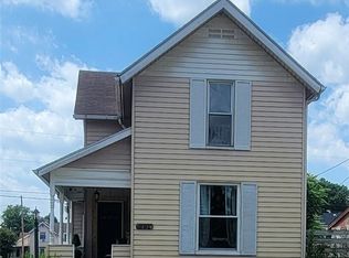 391 S 9th St, Coshocton, OH 43812