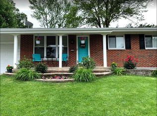 9848 Colchis Ln, Saint Louis, MO
