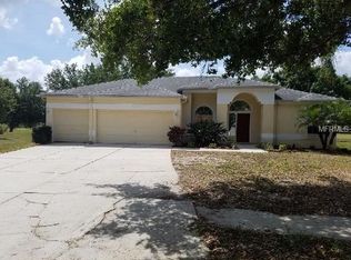 11225 Longbrooke Dr, Riverview, FL 33579