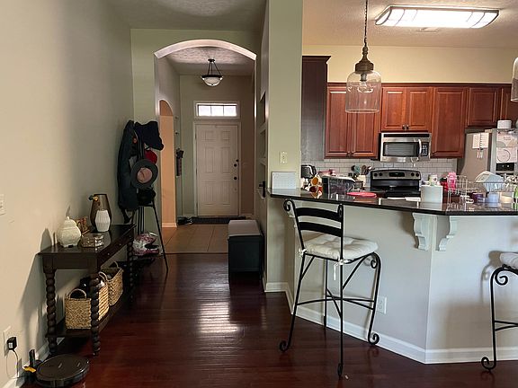 3rd image of 9793 Silver Bell Ct