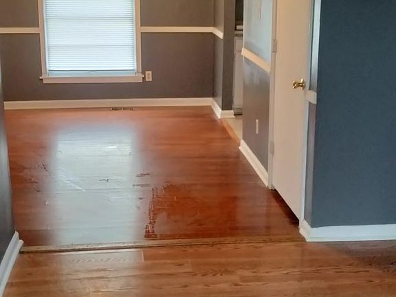 3rd image of 225 Osage Ct #225