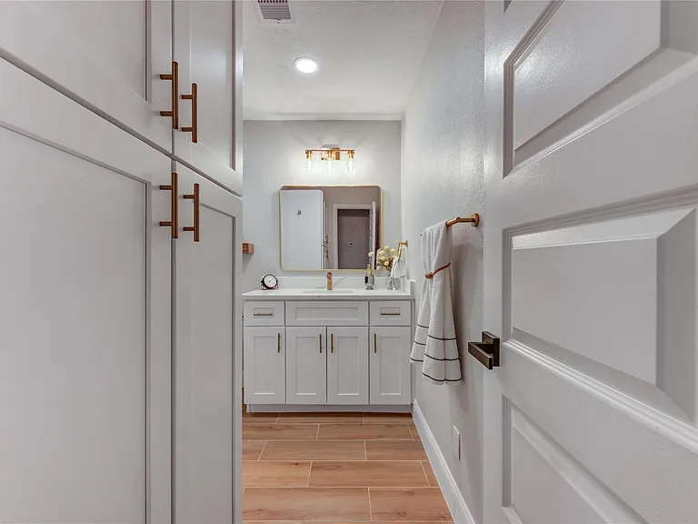 3538 Truxton Dr — Photo 20