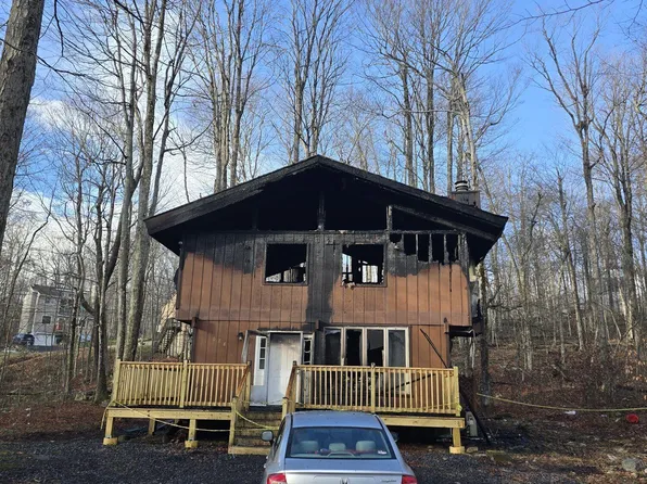 9374 Fairmount Way, Tobyhanna, PA 18466