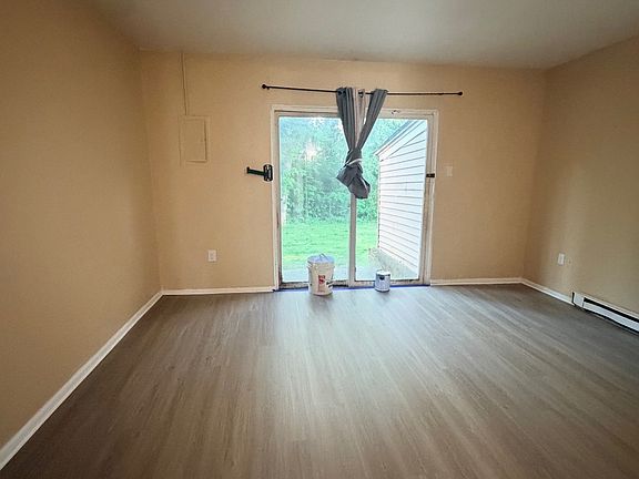2nd image of 1016 Franklin St APT 3