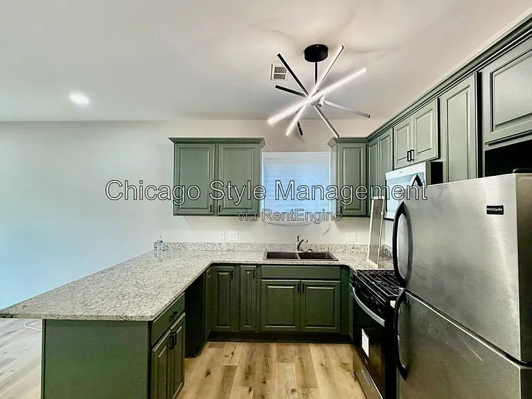 6439 S Saint Lawrence Ave #2 — Photo 3