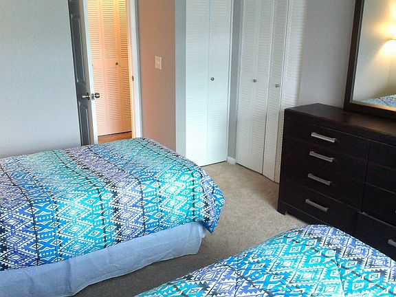 2nd image of 1206 S Lakes End Dr APT B