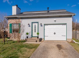 9817 Stanalouise Dr, Louisville, KY 40291