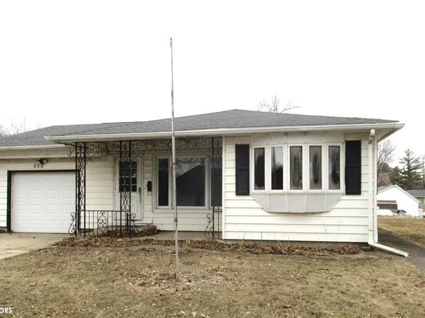 250 State St, Crystal Lake, IA 50432