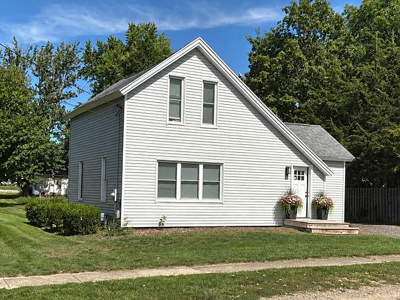 2nd image of 117 South St
