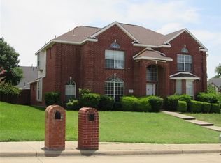 1548 Tumble Creek Dr, Desoto, TX 75115