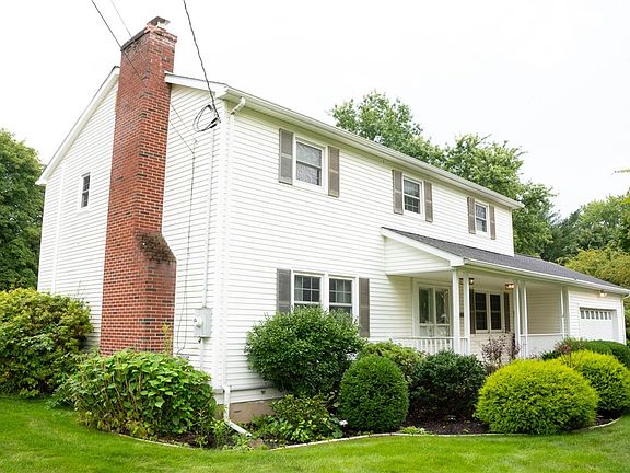 2nd image of 53 Brookside Cir