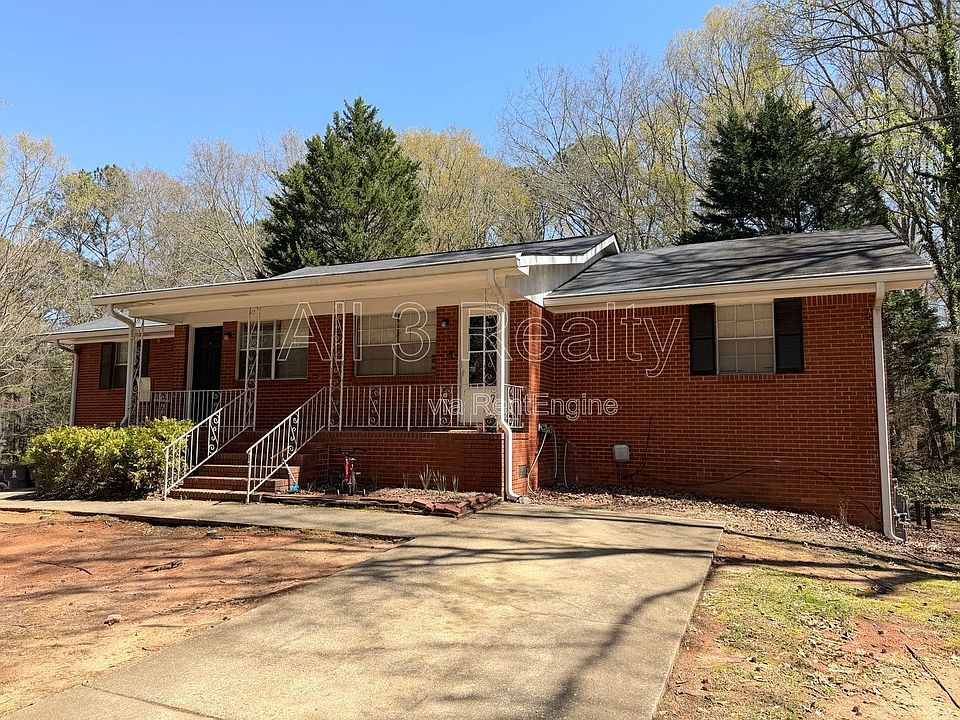 1st image of 135 Meadowbrook Ct #C