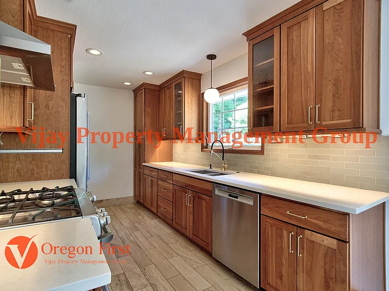 12274 NW Coleman Dr — Photo 14