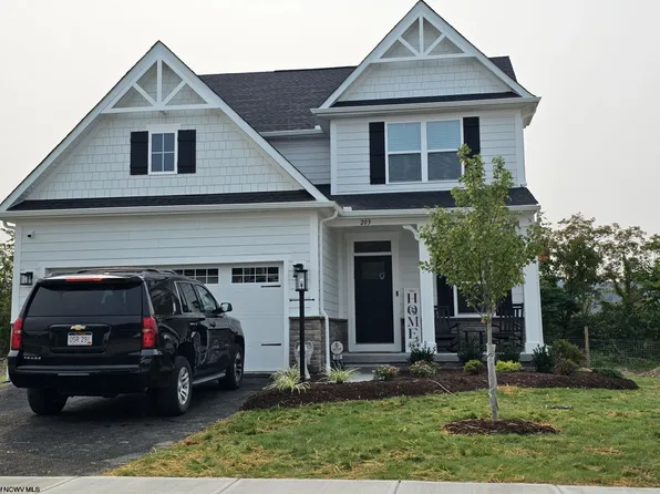 203 Falling Water Ln, Morgantown, WV 26508